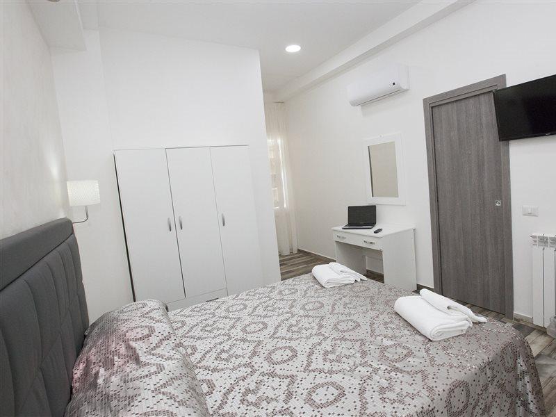 Napoli Garibaldi Square Bed & Breakfast Eksteriør bilde
