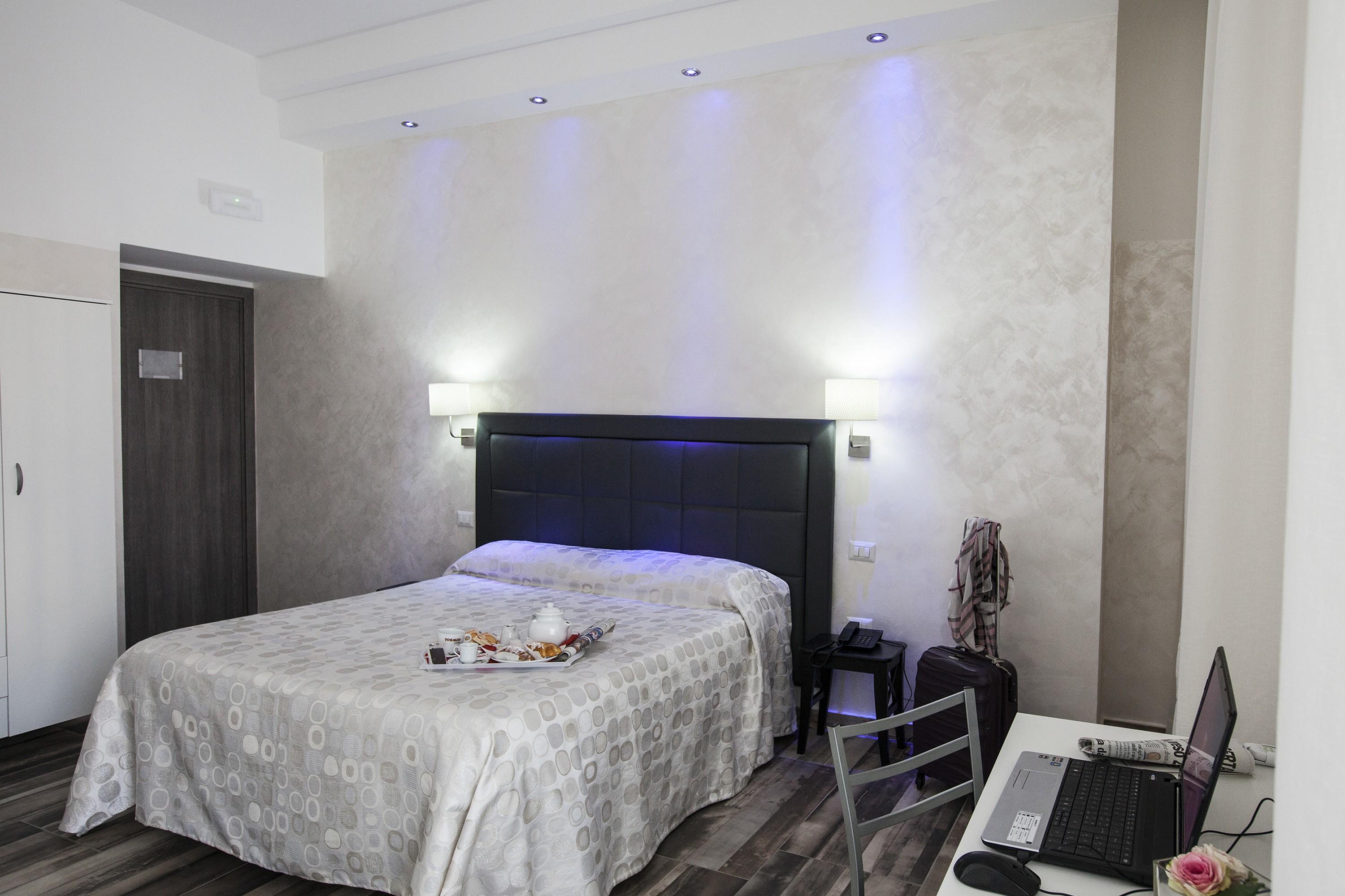 Napoli Garibaldi Square Bed & Breakfast Eksteriør bilde